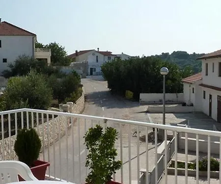 아파트 In With Sea View, Terrace, Air Conditioning, Wi-fi *